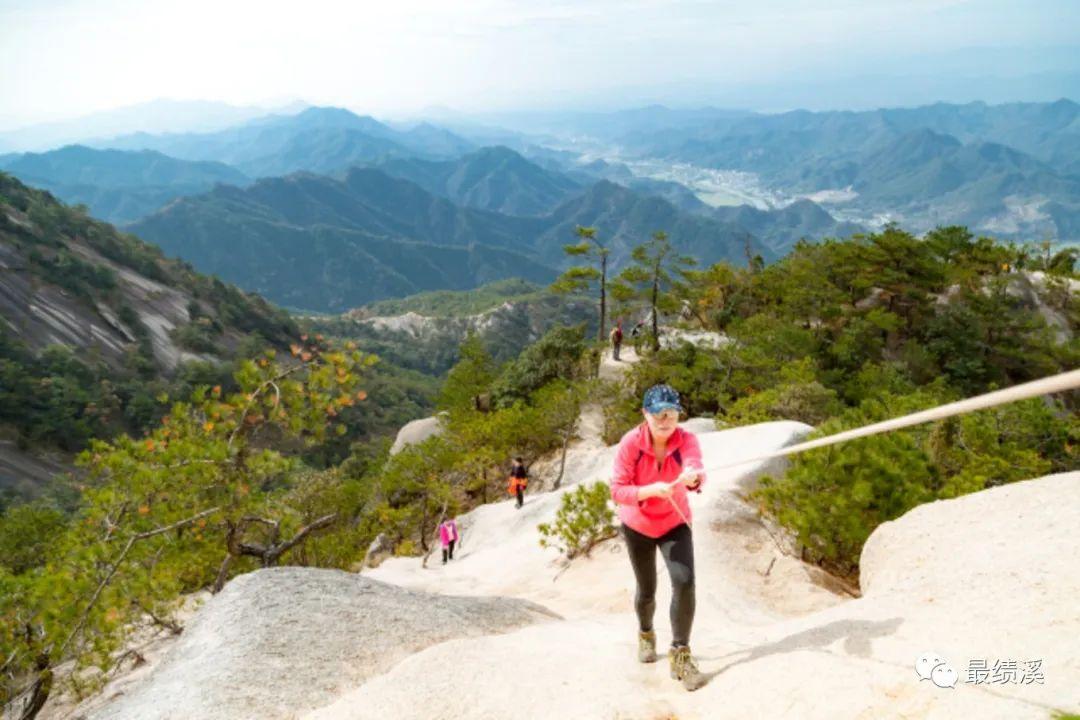 石金山（绩溪十大名山的传说故事）