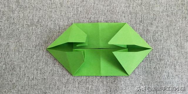 折青蛙怎么折简单又会跳，如何折会弹跳的青蛙（嘴巴会动的青蛙折纸）