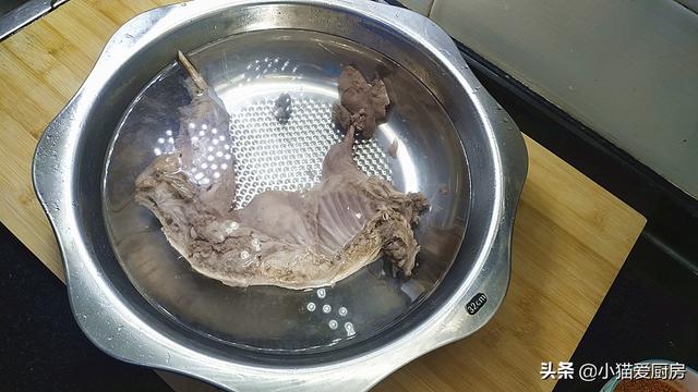 兔肉怎么做好吃又简单，兔子肉怎么做好吃又简单没腥味（减脂又能增强免疫力）