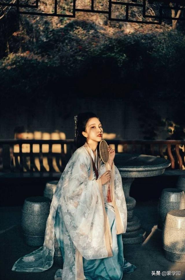 《诗经》七篇爱情名篇解读，诉说千年爱恋，道尽爱情百转千回！
