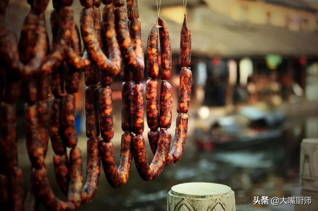 腊肉肠怎么做好吃，怎么做腊肠的好吃（饭店不外传的腊肠做法）