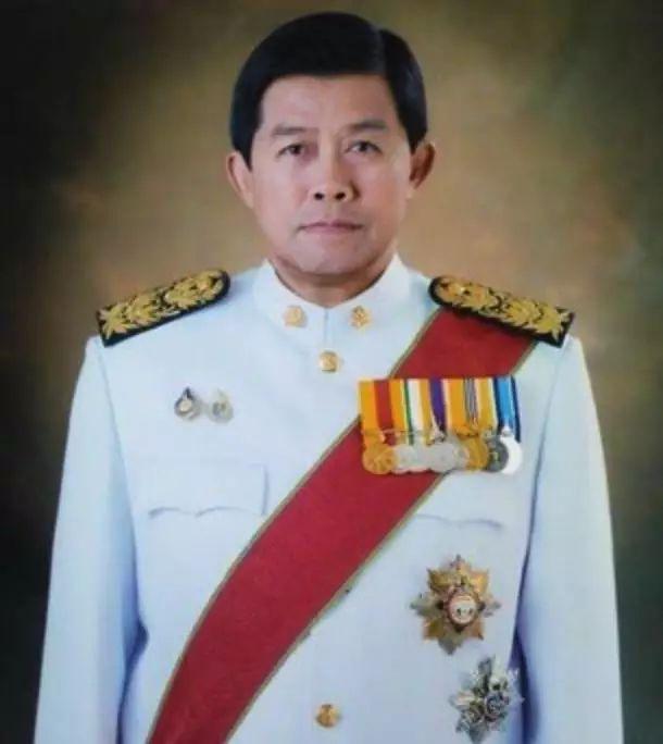 吴姓皇帝一共36位明细表，吴氏家谱辈分表查询（潮汕上走出了两位国王、九个总理）