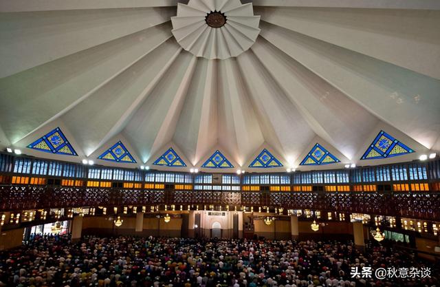 斋月节，开斋节2022年是哪天（伊斯兰文化中最神圣的月份）