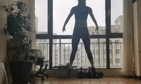 在家练习弹跳方法，如何在家训练弹跳（抗疫情宅在家，适量运动不可少）