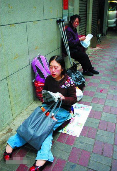 追星鼻祖杨丽娟现状：42岁仍单身，还埋怨刘德华不关心自己