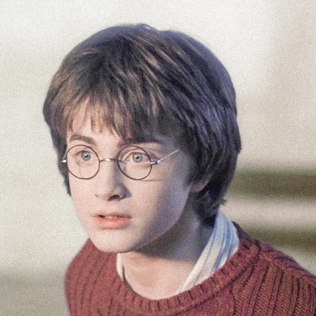 哈利波特头像女生，哈利波特魔法学院头像微信（霍格沃茨永不毕业）