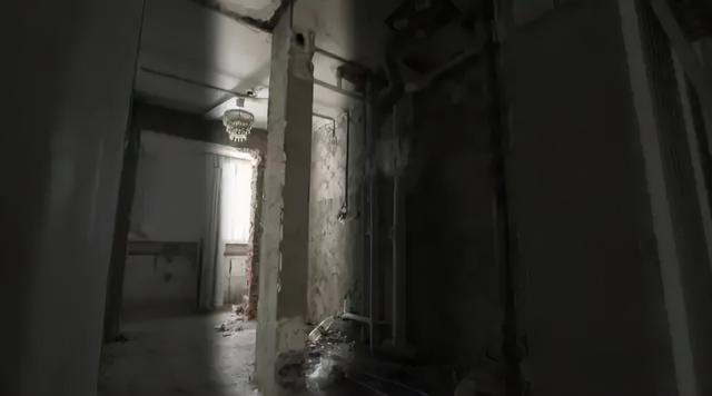 小户型如何装修，小户型居室该如何装修（36㎡狭小一居逆天装出12大功能区）