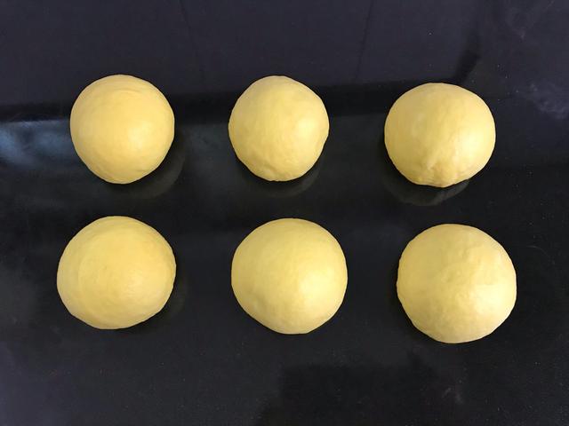 学做面包制作配方，做面包的方法和步骤（在家做面包就这么简单）