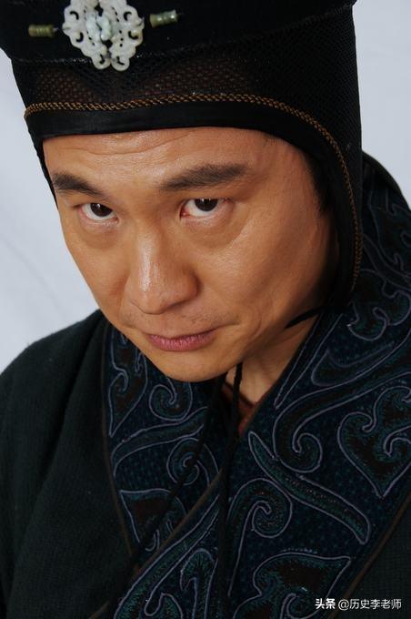 秦始皇简介，秦始皇简介活了多少岁（是被人用铁钉活活钉死）