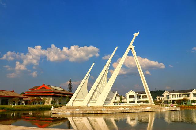 四川传媒学院学费，四川传媒学院学费多少（民办艺术类院校的这些专业）