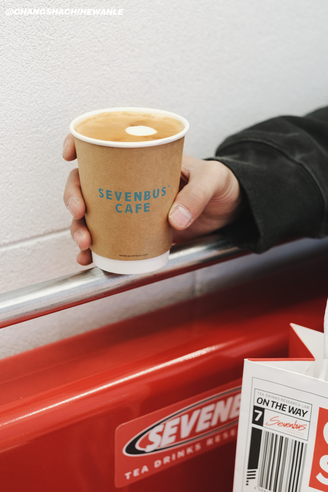 sevenbus奶茶店，seven7香港店（SEVENBUS空降国金街）