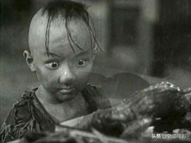 豆瓣8.2分的《三毛流浪记》，1949年的献礼之作，艰辛中饱含泪水