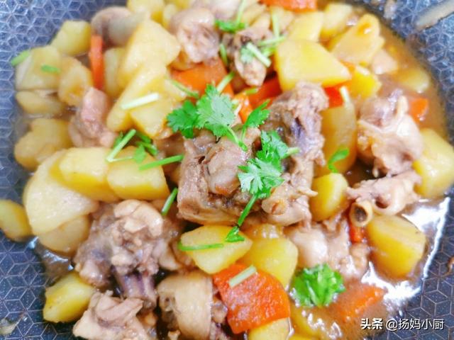 土豆鸡腿做法，土豆鸡腿怎样做好吃（土豆炖鸡腿的家常做法）