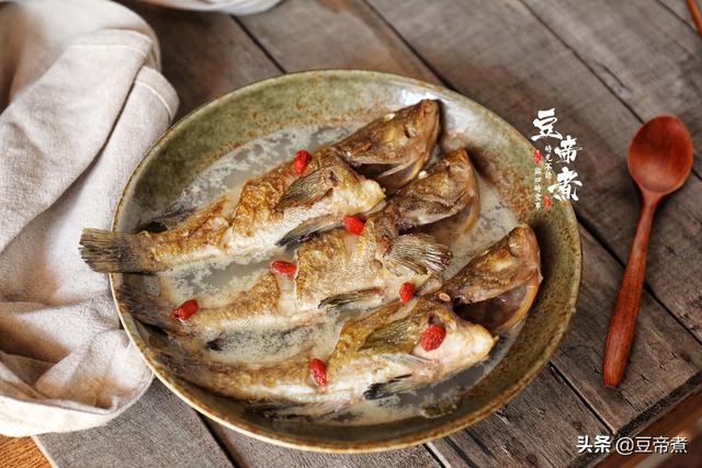 葛鱼怎么炖汤，怎样炖葛鱼汤（要记得这两个步骤）