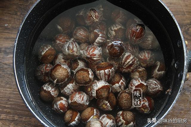 紫米和紫糯米一样吗有什么区别，紫米和紫糯米一样吗有什么区别呢（聪明女人爱吃这粽子）