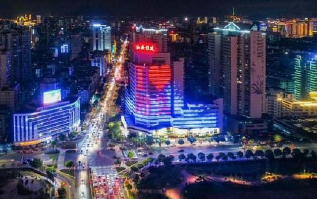 汕头市属于哪个省，广东省潮州属于哪个市（汕头市名列中国城市竞争力排行榜的第57位）