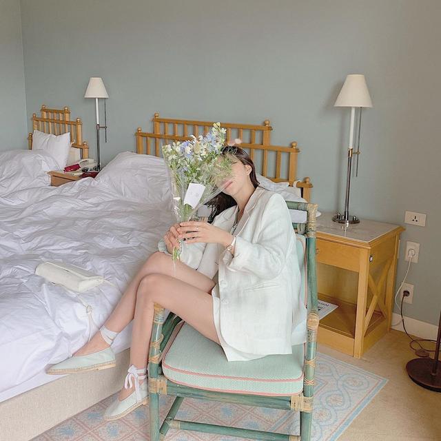 如何打响指，如何打响指的教程（如何让你的前男友疯狂地想念你）