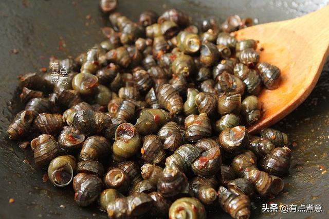 田螺怎么洗最快最干净，怎样煮田螺才好吃（清洗螺蛳别只用盐和油）