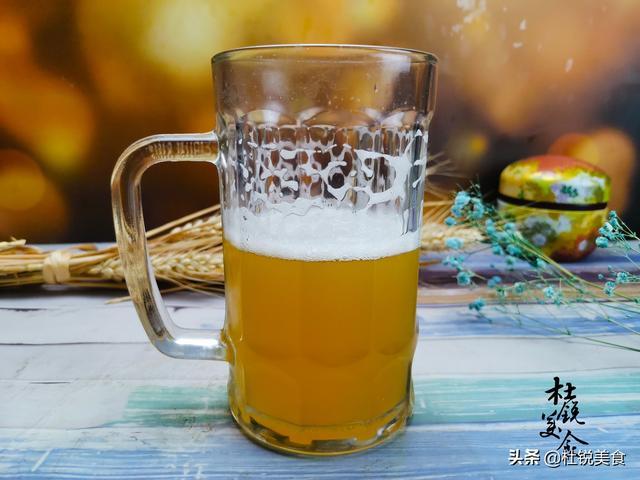 vol是什么单位，vol是什么单位怎么读（酒场上喝白酒还是啤酒划算）