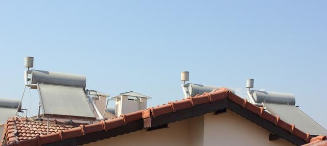 1000焦耳=多少大卡，一千焦耳等于多少大卡（空气能热水器与太阳能热水器哪个好）