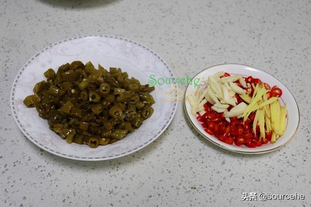 鸭肾怎么炒好吃，家常炒鸭肾做法步骤（鸭肾加泡椒炒）