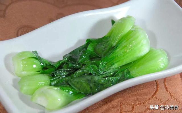 炒油菜用焯水吗,香菇炒油菜用焯水吗(难怪炒好的油菜不清脆爽口) 炒油菜用焯水吗,香菇炒油菜用焯水吗(难怪炒好的油菜不清脆爽口)