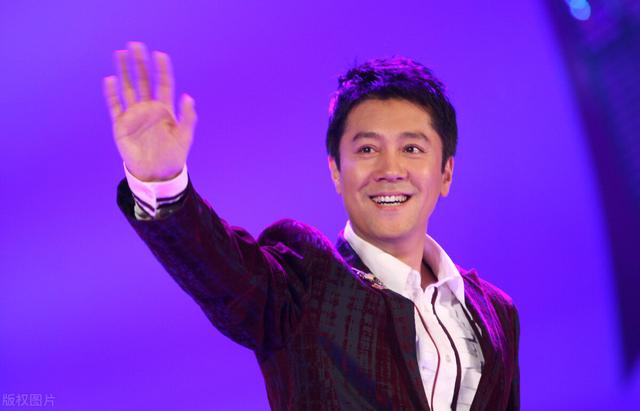 欧美男头（特洛耶·希文），微信头像，欧美男头（特洛耶·希文）（太帅了，好像蔡国庆）