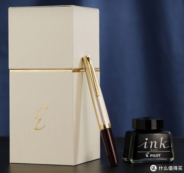 ef尖和f尖的区别，钢笔m尖f尖ef尖有什么区别（哪些知名品牌钢笔的“性价比”最高）