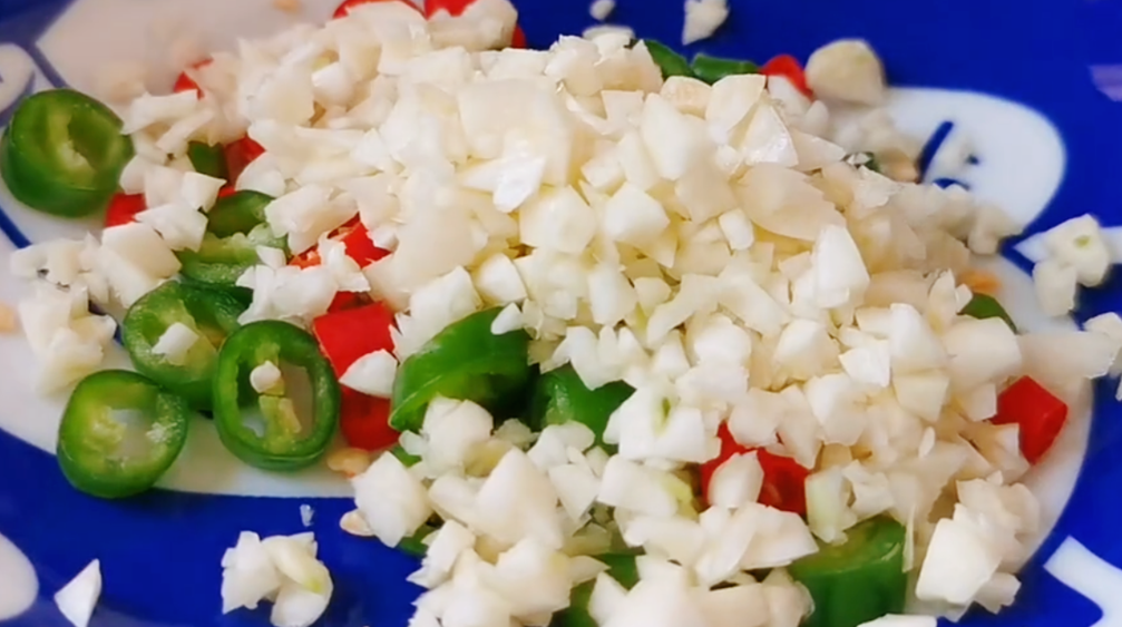 圖片[7]-【西藍花肉末窩窩】做法步驟圖 營養(yǎng)鮮嫩又美味-起舞食譜網(wǎng)