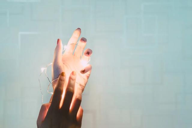 857的女孩暗示什么意思，857女孩是什么意思（研究显示：人在出轨前）