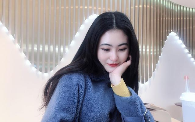 长时间用硫磺皂洗头有啥危害，广州一女子坚持用“硫磺皂水”洗头