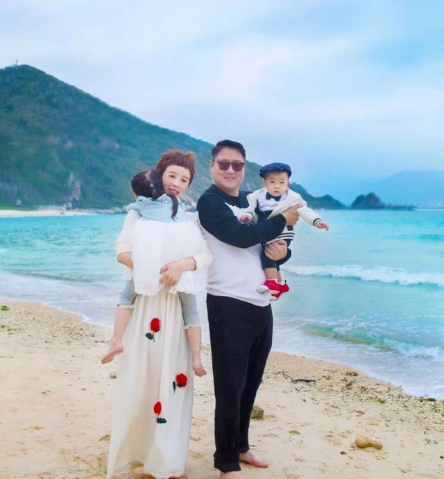于冬金巧巧（臧黎璐，于冬金巧巧怎么认识的（演不了农村人的金巧巧）