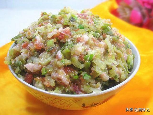 玉米饺子馅怎么调好吃，玉米馅的饺子怎么调才好吃（18种饺子馅任君选）