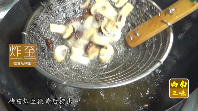 姜葱炒生蚝你这么做，葱爆炒生蚝（爱吃生蚝的别错过）