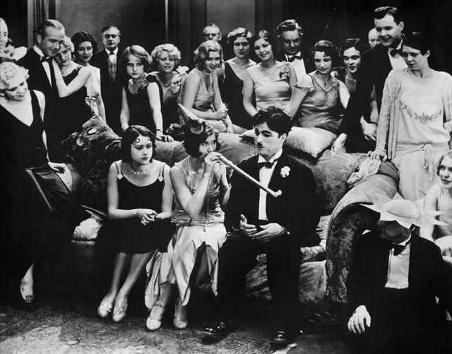 第一部有声电影是1972年的哪一部，第一部有声电影叫什么（《城市之光》：告别默片时代）