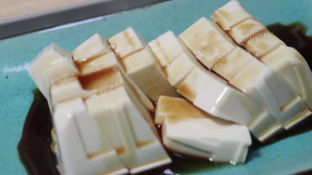 小葱拌豆腐的常见做法，教你小葱拌豆腐最正宗的做法