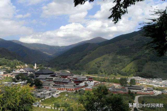 中国五大佛教名山，佛教到底是五大名山还是四大名山