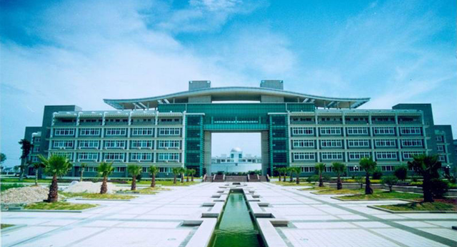 杭州重点高中有哪些，重点高中有哪些学校（浙江省拥有8所全国百强中学）