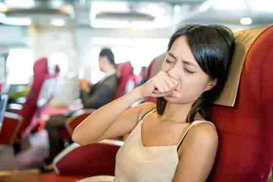 人为什么会晕车，人为什么会晕车?如何才能不晕?看完秒懂（为什么有人一坐车就会晕车）