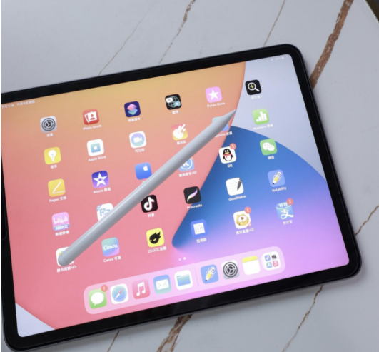 电容笔怎么用，电容笔怎么在ipad上写字（电容笔原来可以这样调压感）