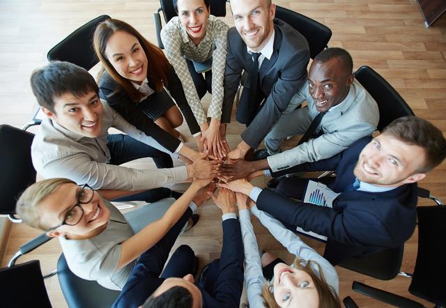 如何与女同事相处，如何才能与他们鹭港相处