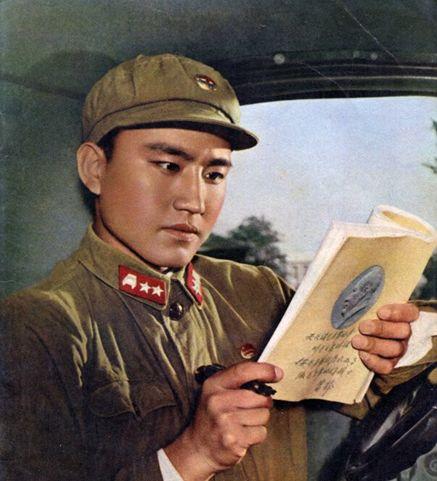 有关雷锋的电影，关于雷锋的电影（那些影视作品中的他）