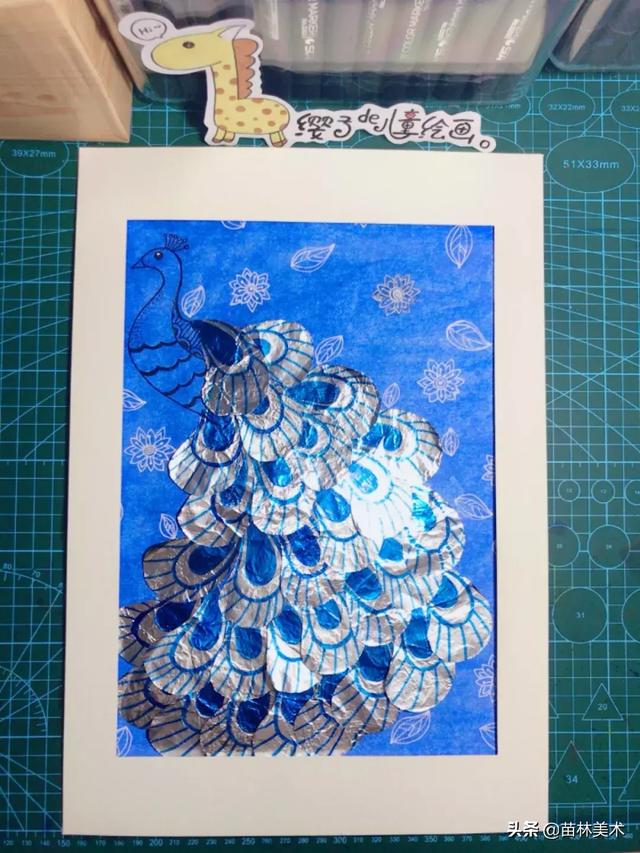 如何用各类树叶制作孔雀贴画，如何用各类树叶制作孔雀贴画视频（创意教程---孔雀手工画）