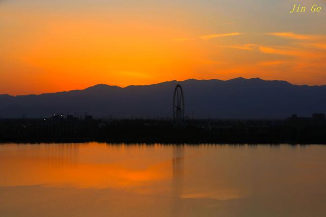 群山的好词好句，群山之巅好词好句（群山如黛 岁月萦香）