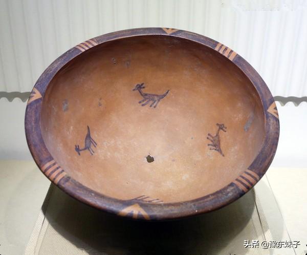 鹿女，微信头像，鹿女（为啥“鹿的形象”被广泛应用到众多领域上）