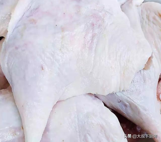 南京盐水鸭怎么吃，正宗南京盐水鸭的吃法（大叔家的南京食谱：盐水鸭腿）