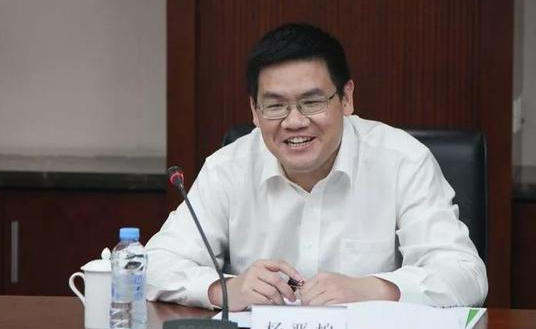 现任最年轻的省部级高官，全国最年轻正部级干部（全国最年轻省部级领导）