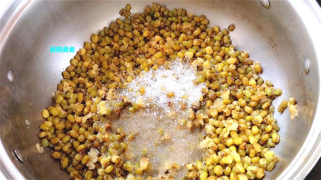 怎么在家自己做雪糕，在家自己做雪糕需要啥材料（想吃雪糕不要买了）