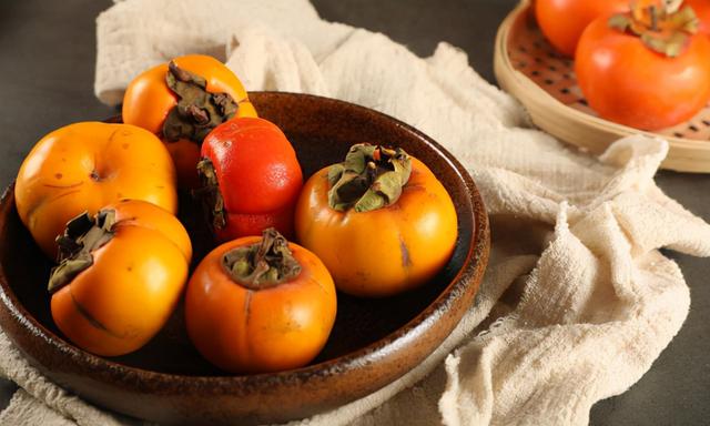 霜降吃什么传统食物，霜降吃什么传统食物水果（老传统讲究吃5样）