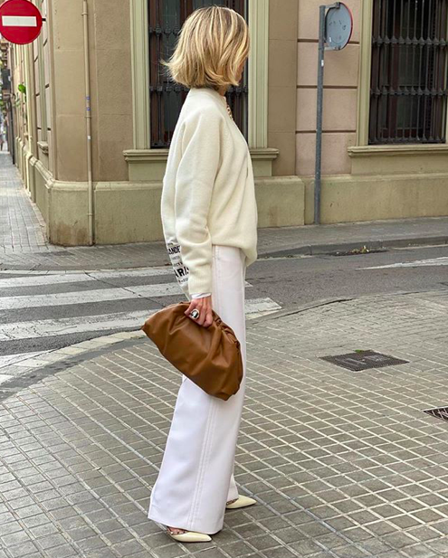 bv葆蝶家云朵包怎么样，葆蝶家手提包（只靠云朵包和高跟人字拖鞋）